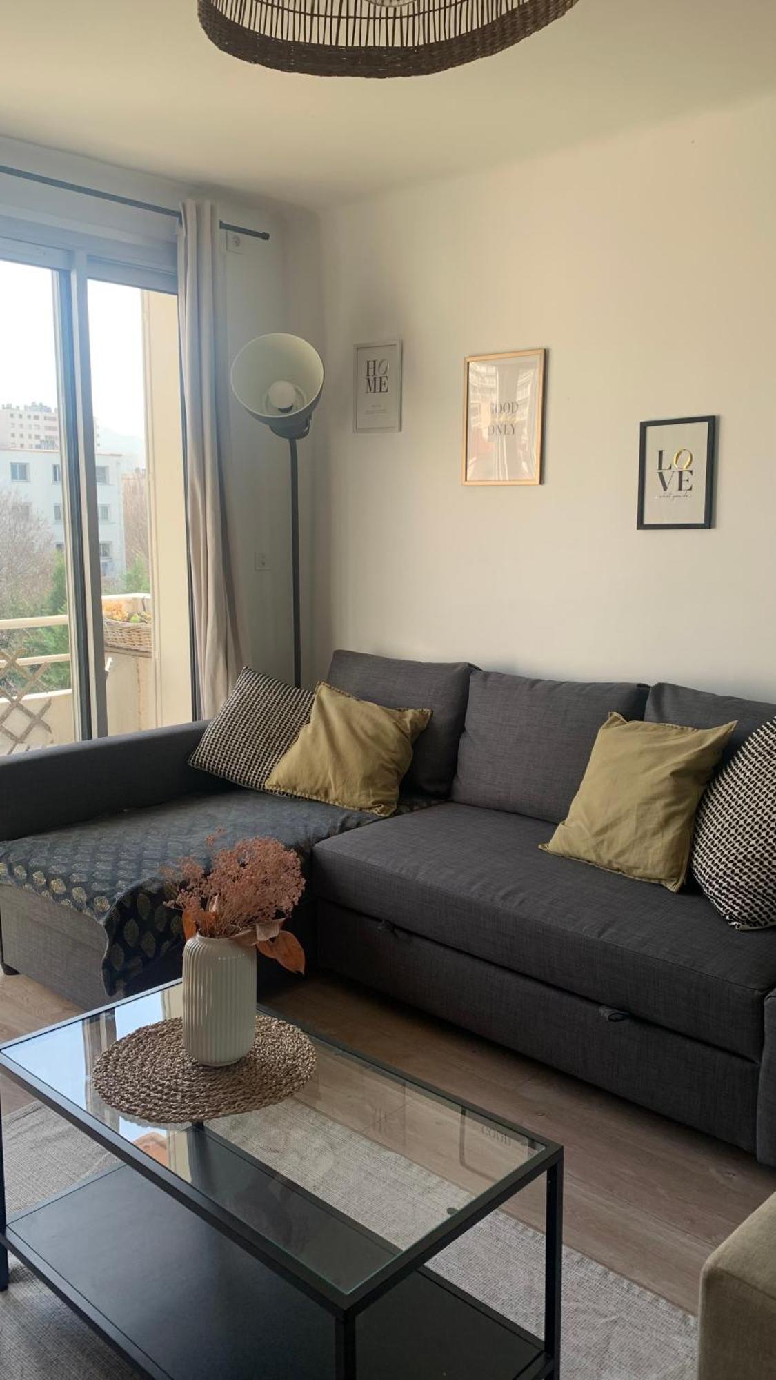 Fully Equipped With Parking 6 Beds Appartement Marseilles
